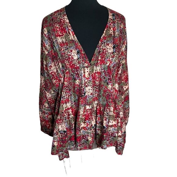 Bucket List Woman's Top Size S Boho Peasant Flowy Oversized V-neck Tiered - Picture 1 of 16